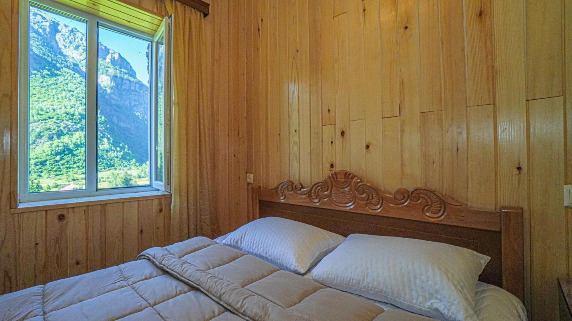 Givi Kakhiani'S Guesthouse Zhabeshi エクステリア 写真