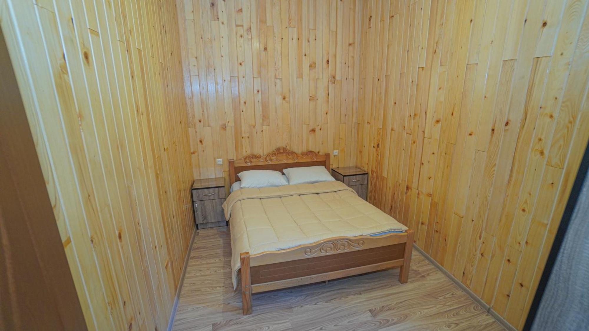 Givi Kakhiani'S Guesthouse Zhabeshi エクステリア 写真